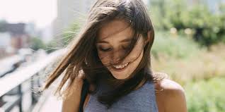 Résultat de recherche d'images pour "image cheveux hydratés"