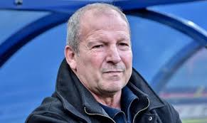 LdC, OM : le tifo hommage à Rolland Courbis