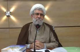عبدالرحیم اردستانی خبرسازترین روحانی روزهای اخیر است