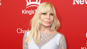 Meet Donatella Versace's 2 kids, including her reclusive daughter and musician son, who had piano lessons from Elton John