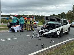 Two people injured in crash near Raalte