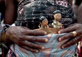 Résultat de recherche d'images pour "la fete de 10 janvier à ouidah ville historique"