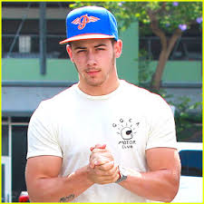 Znalezione obrazy dla zapytania nick jonas