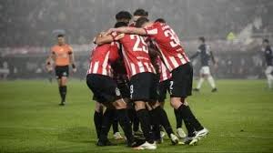 ¡Pincha a la carga! Estudiantes vs Cerro: ¿Otro batacazo en Libertadores?