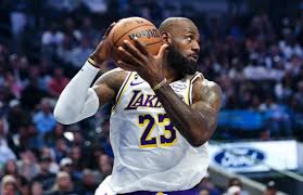Warriors listed among six finalists for LeBron James