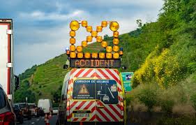 Drôme: Tragédie sur l'A7! Garde à vue prolongée après l'accident mortel
