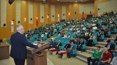 Ahi Evran Tıp Öğrenci Sempozyumu'nda hekimlik konuşuldu İhlas Haber Ajansı