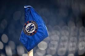 Chelsea muda estratégia e negocia com dupla de veteranos; entenda