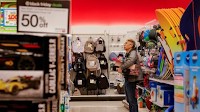 U.S. retailers haggle with suppliers after Trump tariffs
