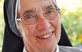 Schwester Liliane Juchli