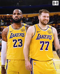 LeBron x Luka ERA Begins! @kingjames 🤝🏽 @lukadoncic (Phot Credit via @bleacherreport) . . . #lakers #lukadoncic #nbatrades #nba #tradedeadline