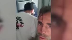 Piloto intenta estrellar un avión con 180 pasajeros y causa un aterrizaje de emergencia en Arabia Saudita
