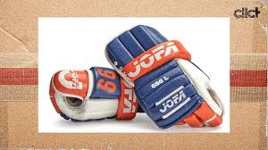 Wayne Gretzky's Gloves From Final Oilers Game Hit Auction Block