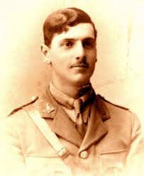 Lieutenant Duncan Crerar Reeve MILLAR For a larger sized image, click on this thumbnail. Close the window that opens to return to this page. - lieut-duncan-millar
