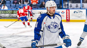 Syracuse Crunch Loan Forward Spencer Kersten to Orlando Solar Bears