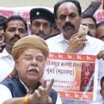 Padmaavat row: Karni Sena open