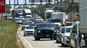 I-290 drivers stuck in miles-long backup as bomb squad investigates ‘incident'; expressway closed