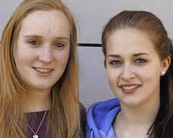 Vanessa Keller (17, links) aus Dachsberg und Annabelle Kaiser (18) aus Todtmoos. Foto: Linda Nier - 81817923