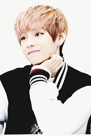 V, whose real name is Kim Taehyung, was born on December 30th, ... - 73s3XfR