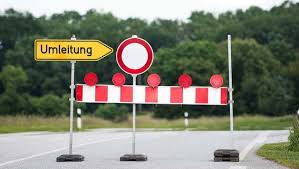 School bus crash in Gronau injures three people seriously
