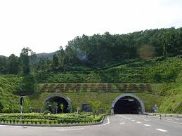 Kết quả hình ảnh cho Hình ảnh đẹp về đèo Hải Vân