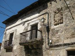 Resultado de imagen para imagenes de balcones viejos