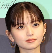 齋藤飛鳥、人気俳優との約30センチ身長差ショットに反響「かわいい～」（日刊スポーツ）