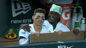 Lawrence Butler, Max Muncy hit back-to-back homers