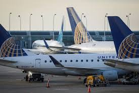 United draws 'line in the sand' in escalating Chicago O'Hare fight with American Airlines
