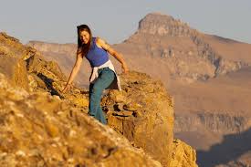 25-Year-Old Hiker's Ex Broke Up with Her in One of the Worst Places. But Her Viral 'Alpine Divorce' Isn't Her Whole Story