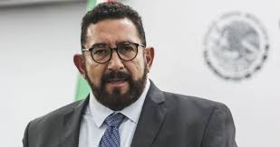 Ulises Lara López, hombre clave en el equipo de Ernestina Godoy, renuncia a la FGR