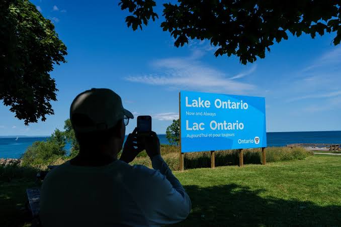 Apple begins replacing Lake Ontario with 'Lake America' on maps app for U.S. users; Trump calls change 'complete, ratified, and binding'