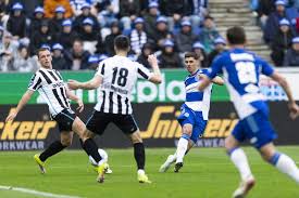 LIVE | Voor de derde keer wordt een goal afgekeurd en dus blijft het spannend bij PEC - Heracles