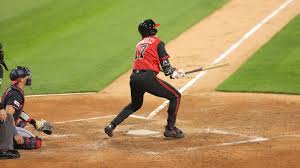 Murakami's big blast opens door for Chicago doing little things to win