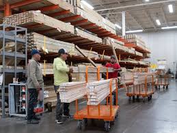 Home Depot struggles to reverse a concerning customer trend