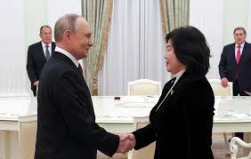 Putin and Kim Strengthen Ties Amidst Ukraine War