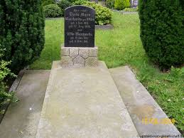 Grab von Otto Burchards (19.11.1815-06.02.1901), Friedhof Eggelingen