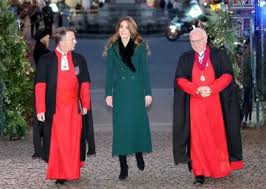 ¡Kate Middleton Deslumbra! Su Concierto Navideño es Puro Amor y Estilo