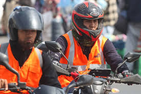 ¡Atención Motociclistas! Multas Desde Noviembre Si No Usas Chaleco Y Casco