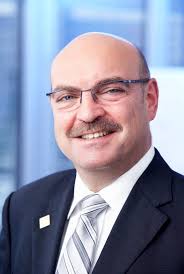 <b>Franz Schnur</b>, Geschäftsführer telering. Marketing Vorschau auf das Jahr 2013 - franz-schnur-dez-2012-01-b1