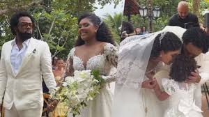 Casamento luxuoso do sambista Xande de Pilares reúne famosos no Rio de Janeiro