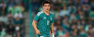 Blog de fichajes: Manchester United sigue de cerca al mexicano Mora