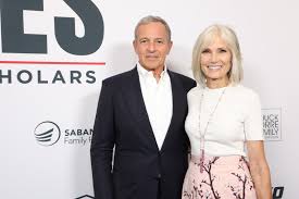 Disney CEO Makes Big Decision for Eagles-Packers on ‘Monday Night Football’