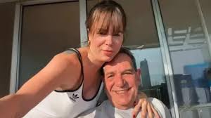 Ex GH se casa con Alperovich: ¿Amor verdadero o estrategia legal?