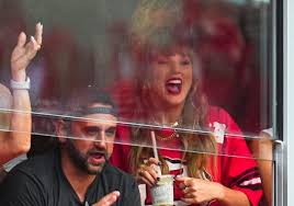 Will Taylor Swift be at Travis Kelce's game for Chiefs-Raiders?