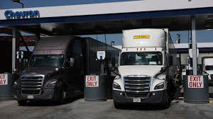 U.S. Retail Diesel Prices Hit Record High as Global Supply Tightens - WSJ