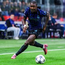 Derby Explosif: Thuram Titulaire! Inter vs Milan - Ne Manquez Pas Ça!