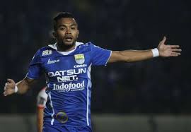 Hasil gambar untuk Foto Pemain terbaik Asia Tenggara 2015