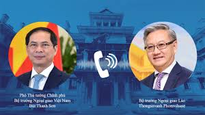 Thúc đẩy triển khai các thỏa thuận cấp cao Việt Nam - Lào