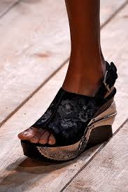 Resultado de imagem para tendencia de bolsas e carteiras inverno 2016